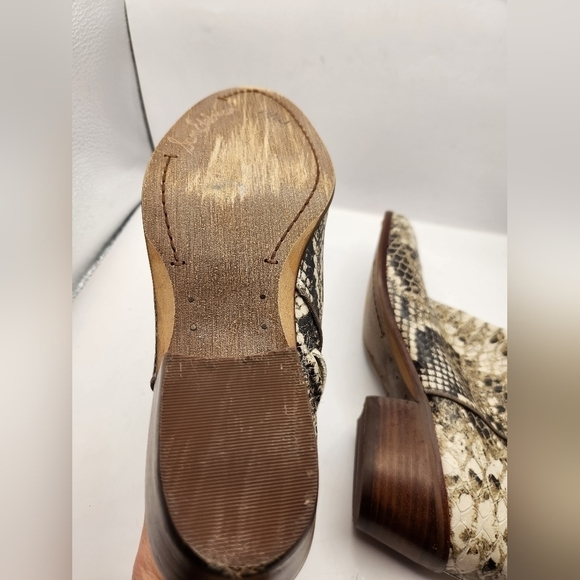 SAM Edelman Python heeled booties. Size 7 - Picture 6 of 9